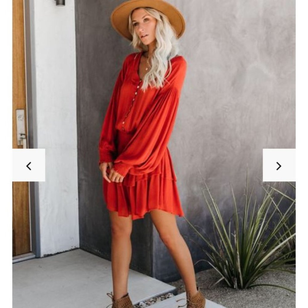 Vici Sundown Smocked Tiered Long sleeve Dress Burnt Orange - Picture 7 of 8